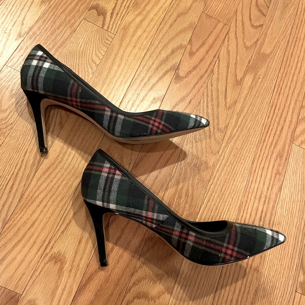 Land’s End pointed toe tartan heels